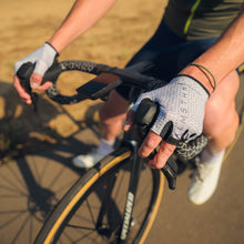 Load image into Gallery viewer, Glove - Full Finger